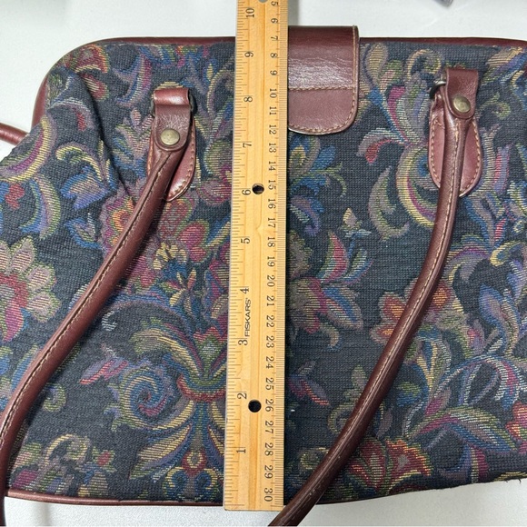 Vintage 1990 Liz Claiborne Floral Tapestry Handbag with Leather Accents - Picture 7 of 11